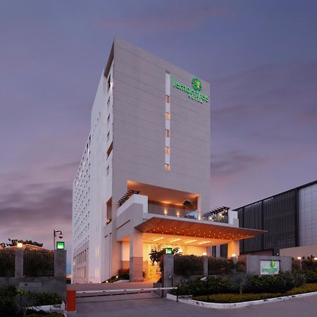 เลมอน ทรี โฮเต็ล กาชีโบวลี Hotel ไฮเดอราบัด ภายนอก รูปภาพ