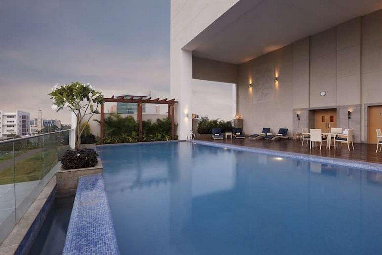 เลมอน ทรี โฮเต็ล กาชีโบวลี Hotel ไฮเดอราบัด ภายนอก รูปภาพ