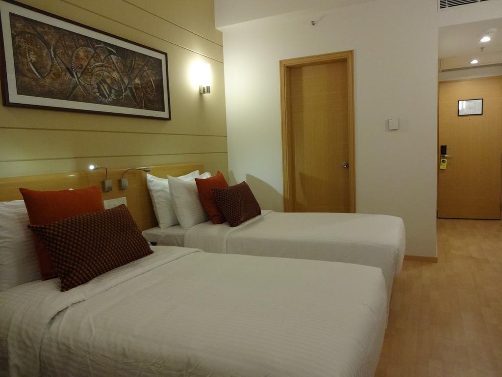 เลมอน ทรี โฮเต็ล กาชีโบวลี Hotel ไฮเดอราบัด ห้อง รูปภาพ