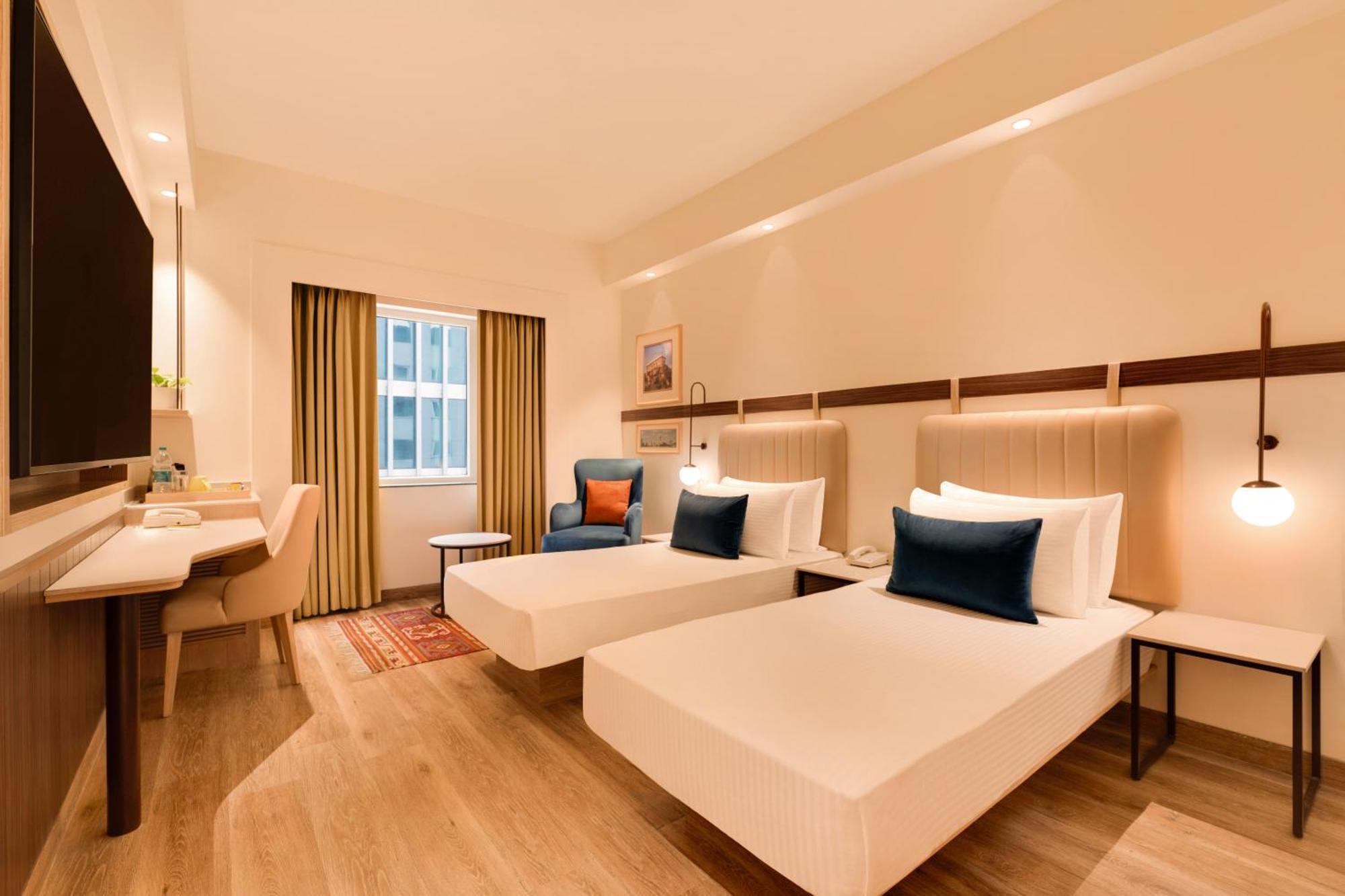 เลมอน ทรี โฮเต็ล กาชีโบวลี Hotel ไฮเดอราบัด ภายนอก รูปภาพ