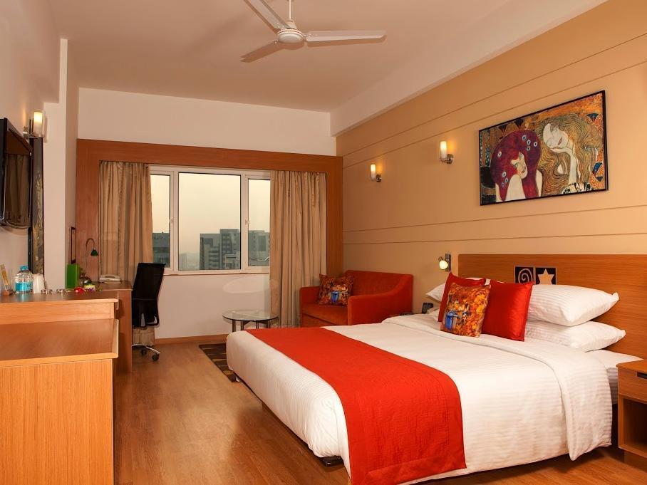 เลมอน ทรี โฮเต็ล กาชีโบวลี Hotel ไฮเดอราบัด ภายนอก รูปภาพ