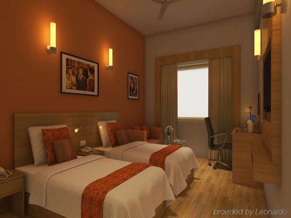 เลมอน ทรี โฮเต็ล กาชีโบวลี Hotel ไฮเดอราบัด ภายนอก รูปภาพ