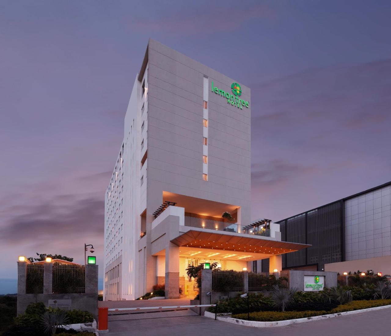 เลมอน ทรี โฮเต็ล กาชีโบวลี Hotel ไฮเดอราบัด ภายนอก รูปภาพ